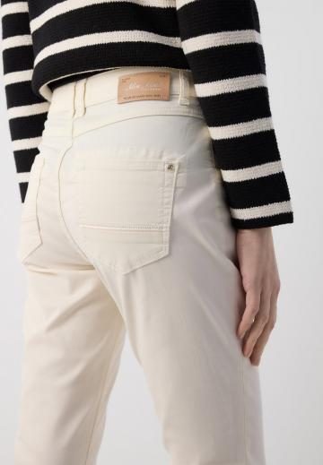 Узкие брюки