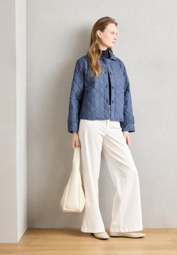 Клешеные джинсы