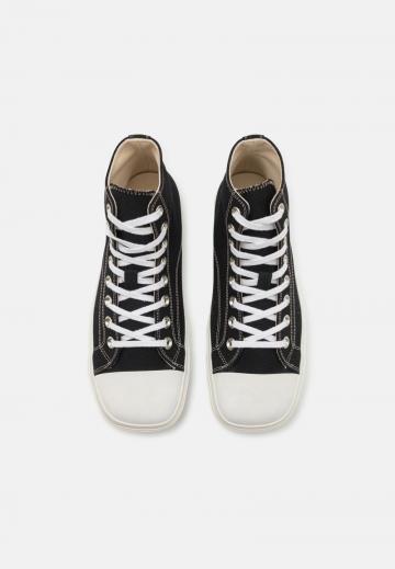 Высокие кеды