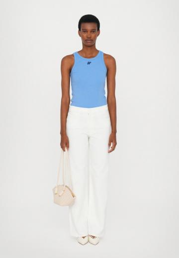 Джинсы бойфренда