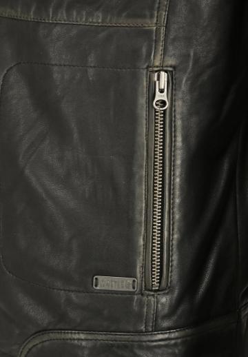 Кожаная куртка