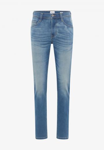 Узкие джинсы