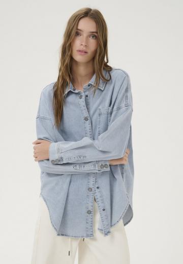 Джинсовая блузка