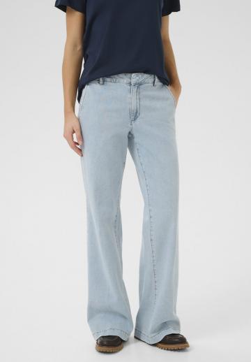 Клешеные джинсы