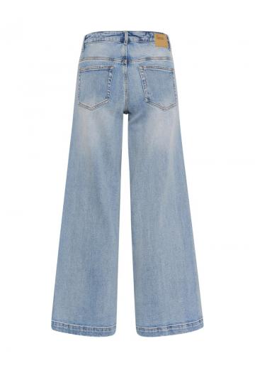 Клешеные джинсы