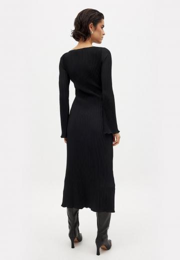 Платье футляр