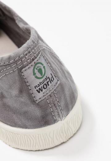 Спортивные балетки