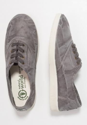 Спортивные балетки