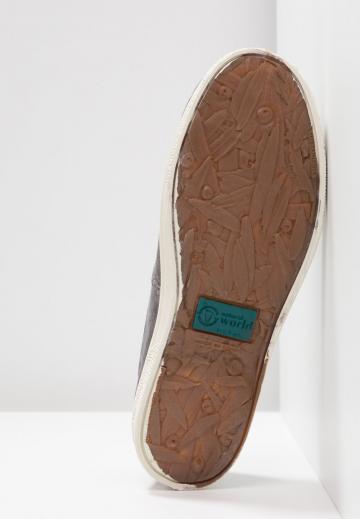 Спортивные балетки