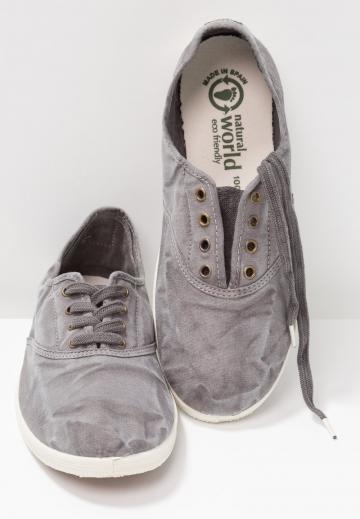 Спортивные балетки