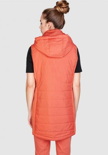 Длинный жилет