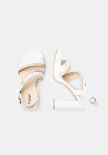 Босоножки на платформе