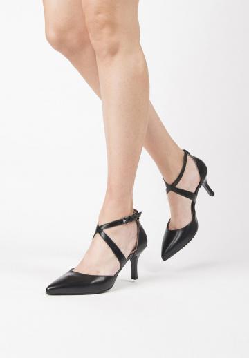 Туфли с ремешком