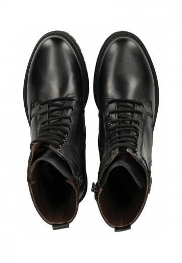 Ботинки на шнуровке