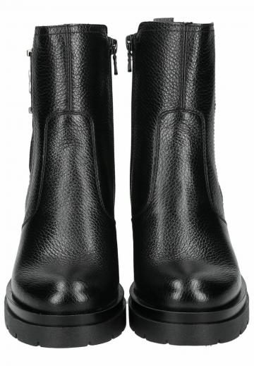 Полусапожки на высоком каблуке