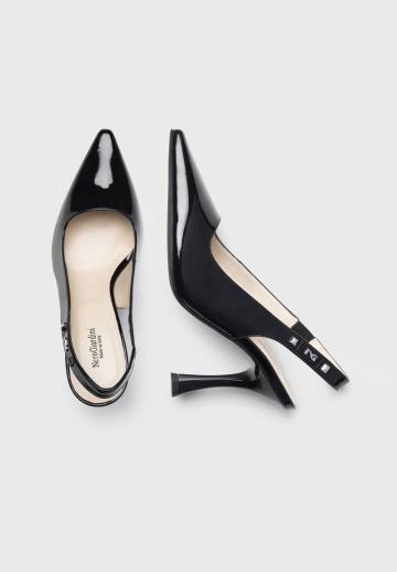 Туфли на высоком каблуке