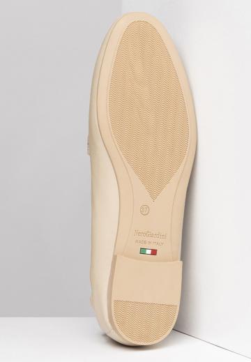 Полуботинки