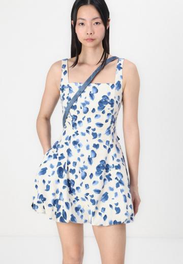 Короткое платье