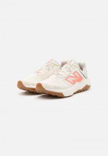 Беговые кроссовки