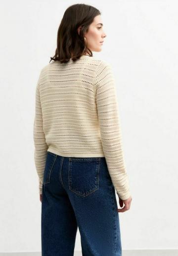 Вязаная кофта