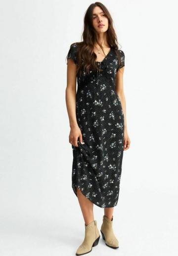 Летнее платье