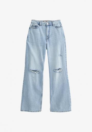 Клешеные джинсы