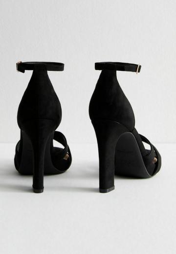 Босоножки на платформе