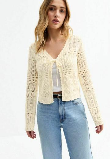 Вязаная кофта