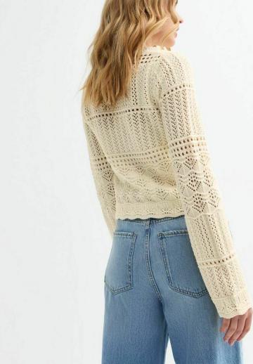Вязаная кофта