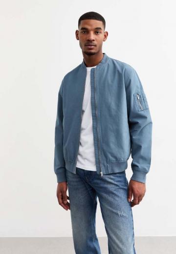 Куртка бомбер