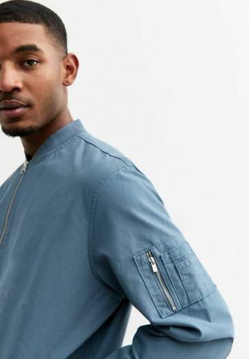 Куртка бомбер