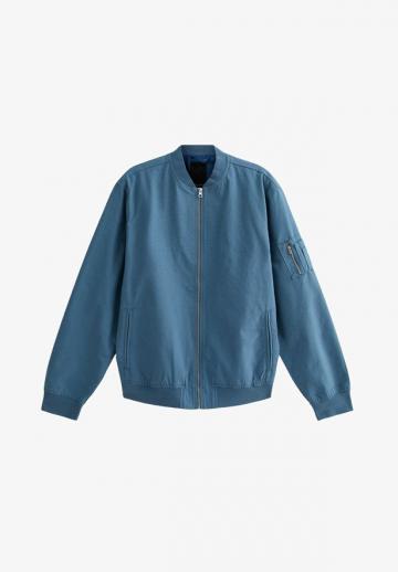 Куртка бомбер