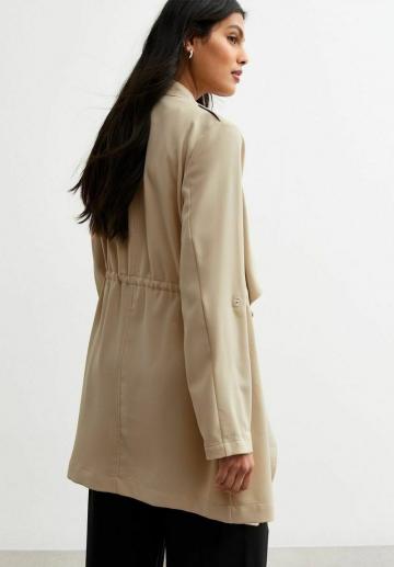 Шерстяное пальто