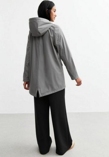 Куртка дождевик