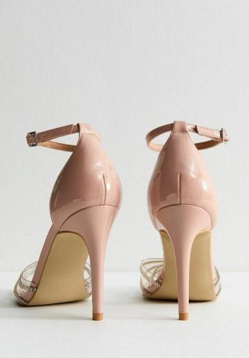 Туфли на высоком каблуке