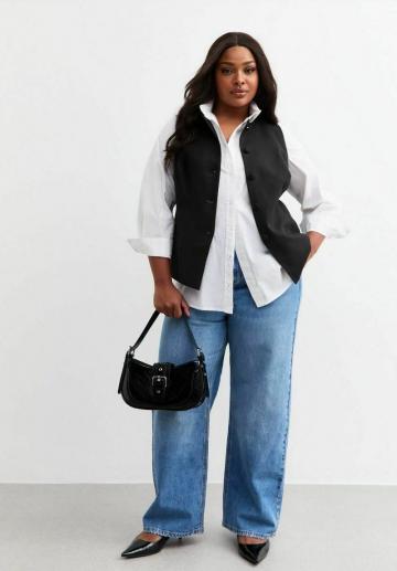 Джинсовая жилетка