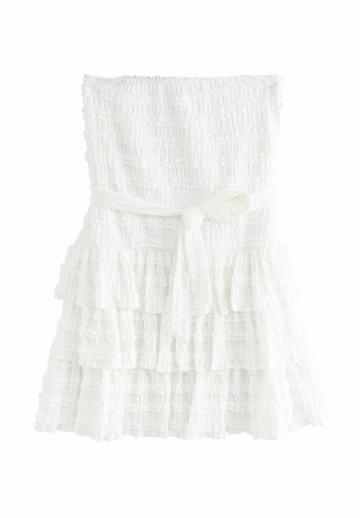 Платье без бретелек