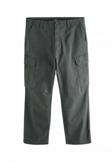 Брюки с накладными карманами