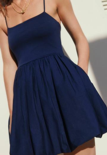 Коктейльное платье