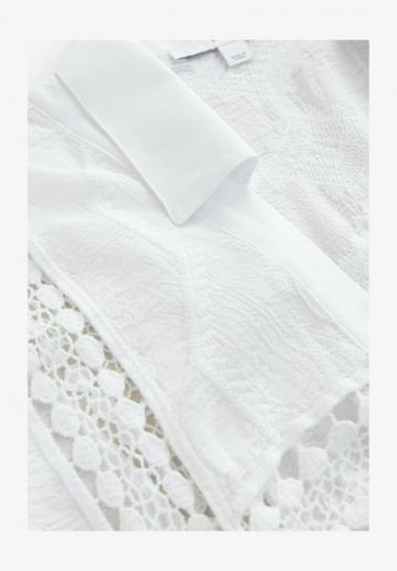 Короткая куртка