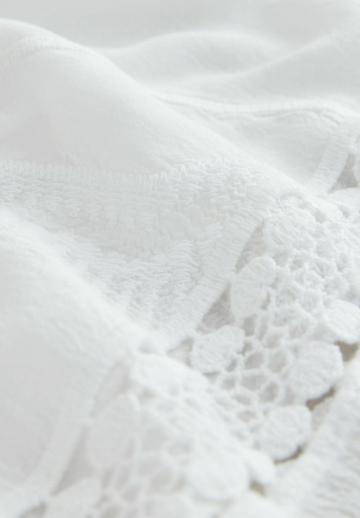 Короткая куртка