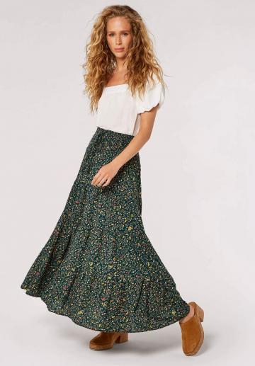 Юбка с воланами