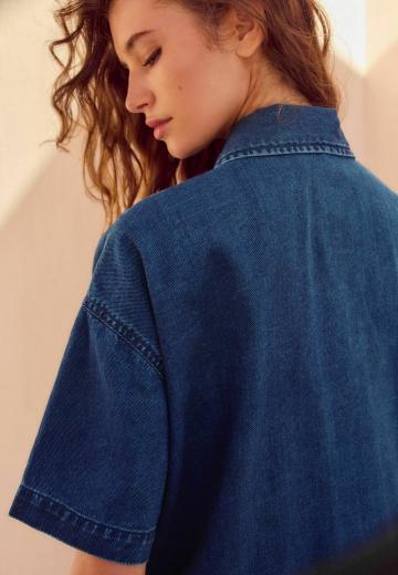 Джинсовая жилетка