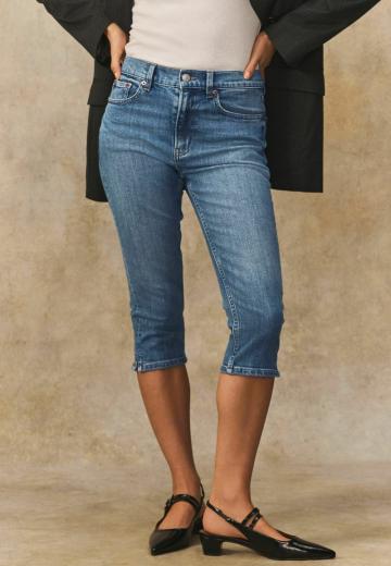 Короткие джинсы