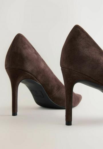 Туфли на высоком каблуке