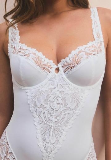 Кружевное боди
