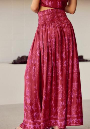 Платье без бретелек