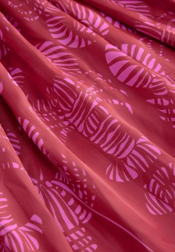 Платье без бретелек