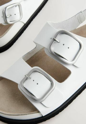 Босоножки на платформе