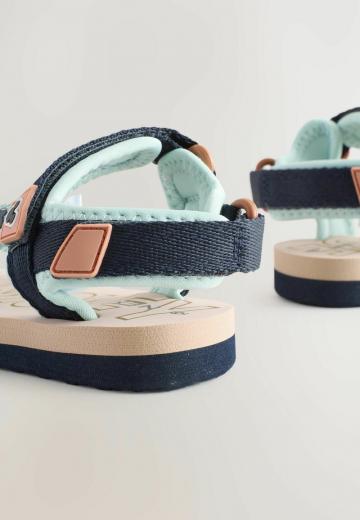 Детская обувь